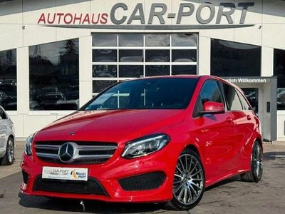 Gebraucht Mercedes B200 AMG 156 PS (114 kW) 2018 Rot Van / Kleinbus