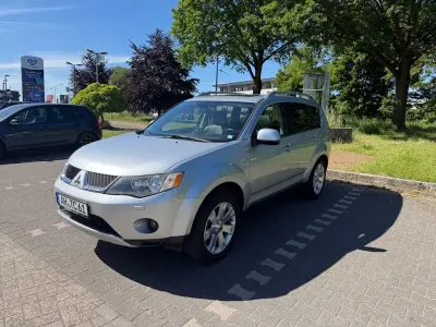 Gebraucht Mitsubishi Outlander 156 PS (114 kW) 2009 Silber SUV