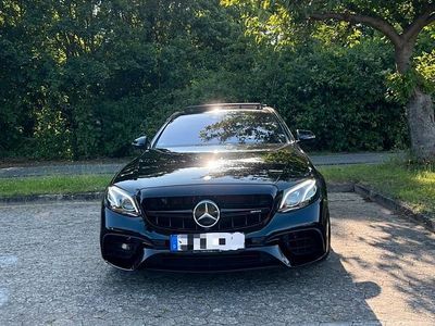 Mercedes E43 AMG