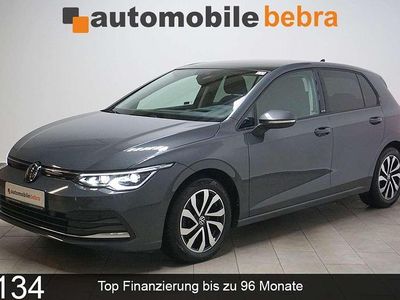 Gebraucht VW Golf VIII Active 150 PS (110 kW) 2022 Delfingrau Limousine