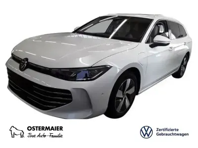 Gebraucht VW Passat Elegance 150 PS (110 kW) 2025 Weiß Kombi