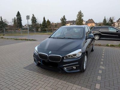 Gebraucht BMW 218 Luxury Line 150 PS (110 kW) 2014 Blau Kombi
