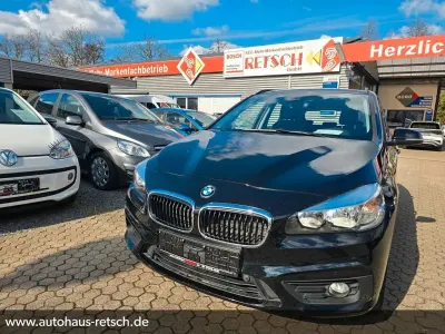 Gebraucht BMW 218 Advantage 136 PS (100 kW) 2016 Schwarz Kombi
