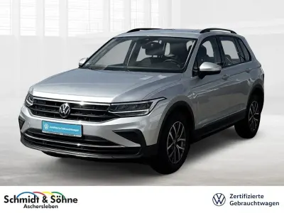 Gebraucht VW Tiguan Life 131 PS (96 kW) 2022 Silber metallic SUV