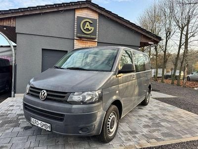 Grau Gebraucht 2013 VW T5 Van | 11.470 € (Etwas zu teuer)