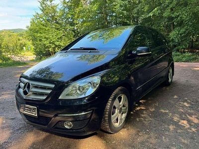 Schwarz Gebraucht 2009 Mercedes B170 Van / Kleinbus | 4.050 €