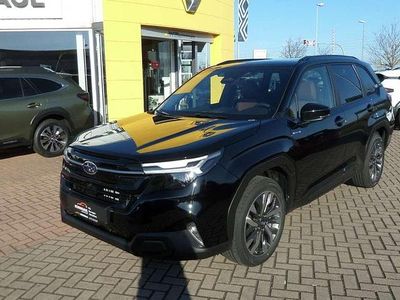 Nowe Subaru Forester Platinum 136 KM (100 kW) 2026 Czarny SUV