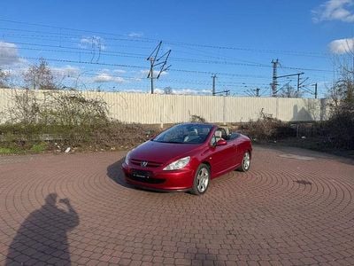 Gebraucht Peugeot 307 CC Tendance 140 PS (102 kW) 2005 Rot Cabrio