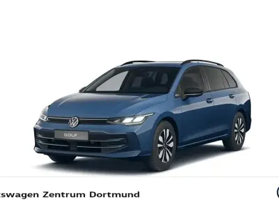 Gebraucht VW Golf VIII Goal 150 PS (110 kW) 2025 Anemonenblau metallic Kombi