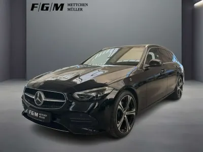 Gebraucht Mercedes C200 Avantgarde 163 PS (119 kW) 2022 Unilack schwarz uni Kombi