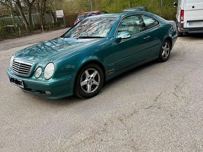 Second-hand Mercedes CLK230 Elegance 193 CP (141 kW) 2000 Verde Coupe