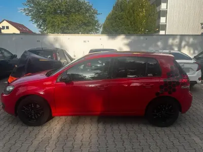 Gebraucht VW Golf VI 160 PS (117 kW) 2009 Rot Limousine