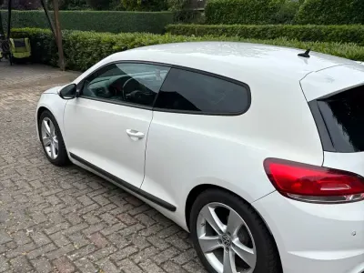 Gebraucht VW Scirocco R 200 PS (147 kW) 2010 Weiß Coupé