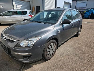 Second-hand Hyundai i30 109 CP (80 kW) 2010 Gri Break