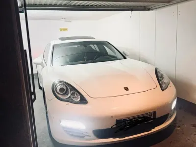 Gebraucht Porsche Panamera 4S 400 PS (294 kW) 2009 Weiß Kleinwagen