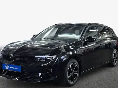 Gebraucht Opel Astra 131 PS (96 kW) 2025 Schwarz Kleinwagen