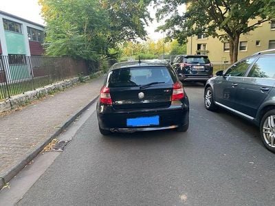 Gebraucht BMW 116 116 PS (85 kW) 2007 Schwarz Kleinwagen