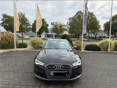 Grau Gebraucht 2016 Audi A6 Kombi | 16.500 € (Fairer Preis)