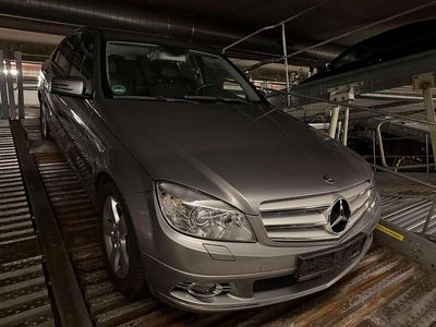 Gebraucht Mercedes C200 Avantgarde 184 PS (135 kW) 2008 Grau Limousine