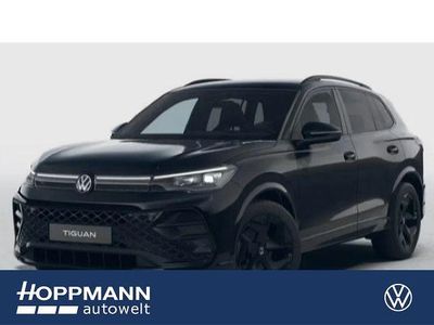 Grenadillschwarz metallic Neu 2026 VW Tiguan R-line SUV | 53.700 €