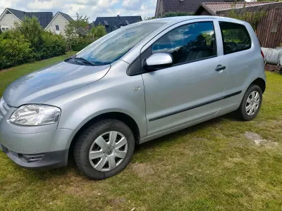 Gebraucht VW Fox 55 PS (40 kW) 2006 Silber Kleinwagen