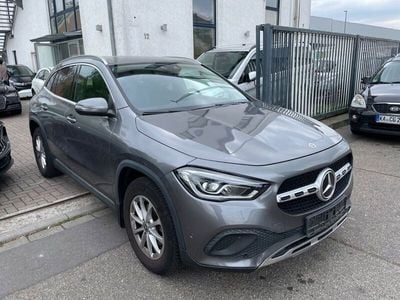 Mercedes GLA200