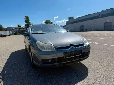 Gebraucht Citroën C5 Tendance 140 PS (102 kW) 2005 Lackierung gewittergrau/metal Kombi