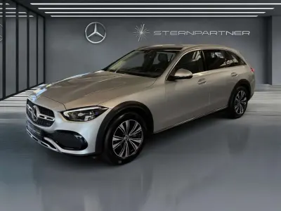 Gebraucht Mercedes C220 200 PS (147 kW) 2023 Silber Limousine