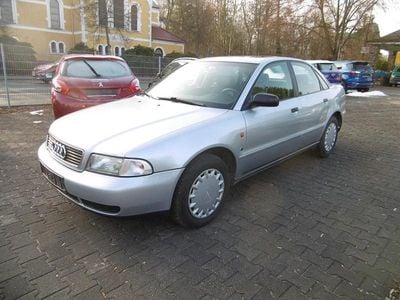 Silber Gebraucht 1995 Audi A4 Comfort Limousine | 7.990 €