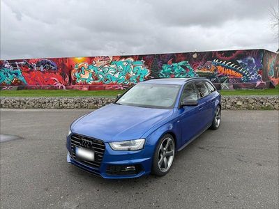 Gebraucht Audi A4 S-Line 190 PS (139 kW) 2015 Blau Kombi