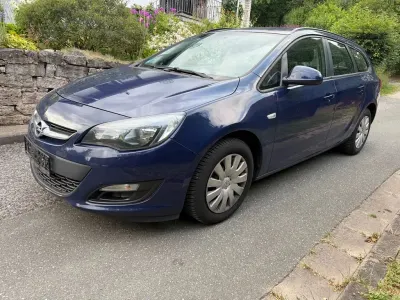 Gebraucht Opel Astra 116 PS (85 kW) 2016 Blau Kombi