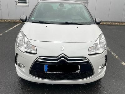 Gebraucht Citroën DS3 109 PS (80 kW) 2015 Weiß Limousine