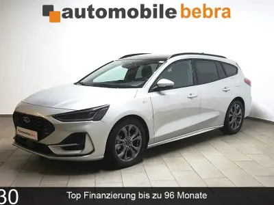 Gebraucht Ford Focus ST-Line X 155 PS (114 kW) 2024 Moondust silber Kombi