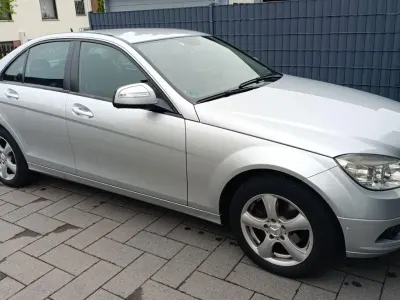 Gebraucht Mercedes C180 156 PS (114 kW) 2007 Grau Limousine