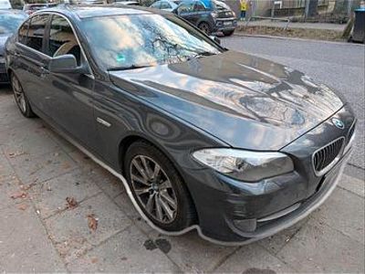 Gebraucht BMW 530 245 PS (180 kW) 2010 Grau Limousine