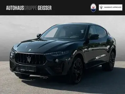 Gebraucht Maserati Levante 430 PS (316 kW) 2023 Schwarz SUV