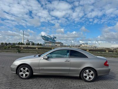 Usata Mercedes CLK320 2004 Grigio Coupé