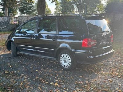 VW Sharan