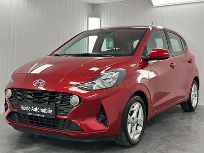 Gebraucht Hyundai i10 Trend 67 PS (49 kW) 2020 Rot Kleinwagen