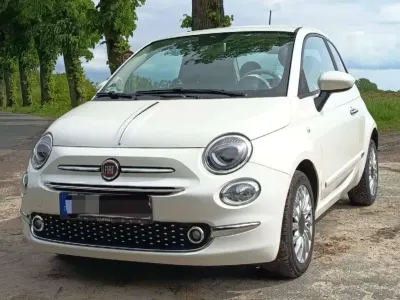 Gebraucht Fiat 500 Lounge 71 PS (52 kW) 2020 Weiß Kleinwagen