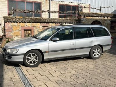 Opel Omega