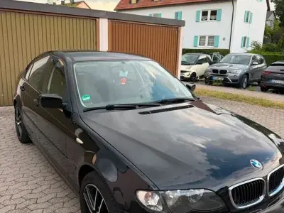 Gebraucht BMW 316 116 PS (85 kW) 2003 Schwarz Limousine
