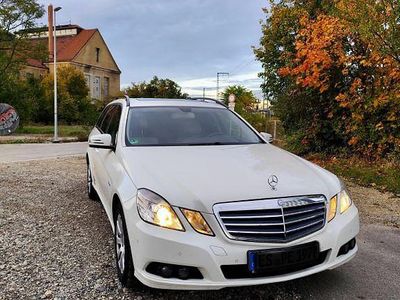 Mercedes E200