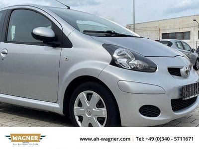 Silber Gebraucht 2009 Toyota Aygo Cool Kleinwagen | 3.299 € (Fairer Preis)