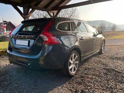 Gebraucht Volvo V60 136 PS (100 kW) 2014 Grau Kombi