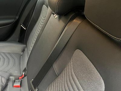 Gebraucht Mercedes A180 136 PS (100 kW) 2019 Schwarz Kombi