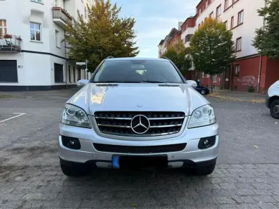 Second-hand Mercedes ML280 190 CP (139 kW) 2007 Argintiu SUV