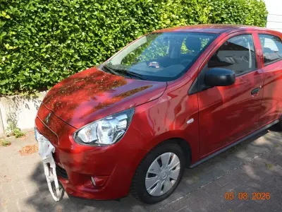 Gebraucht Mitsubishi Space Star 71 PS (52 kW) 2016 Rot Kleinwagen