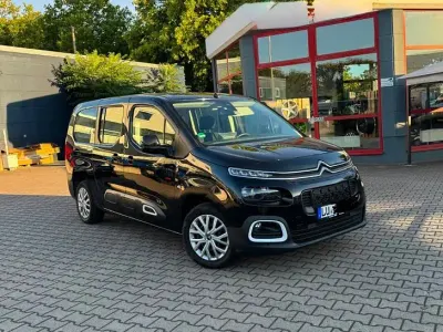 Gebraucht Citroën Berlingo Shine 131 PS (96 kW) 2020 Schwarz Van / Kleinbus