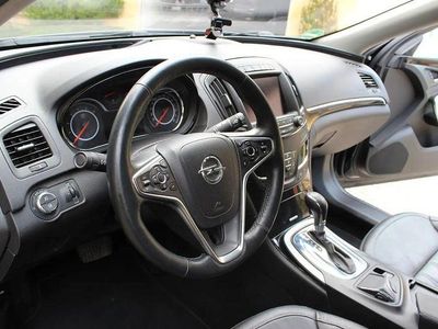 Gebraucht Opel Insignia Country Tourer 194 PS (142 kW) 2014 Schwarz Kombi